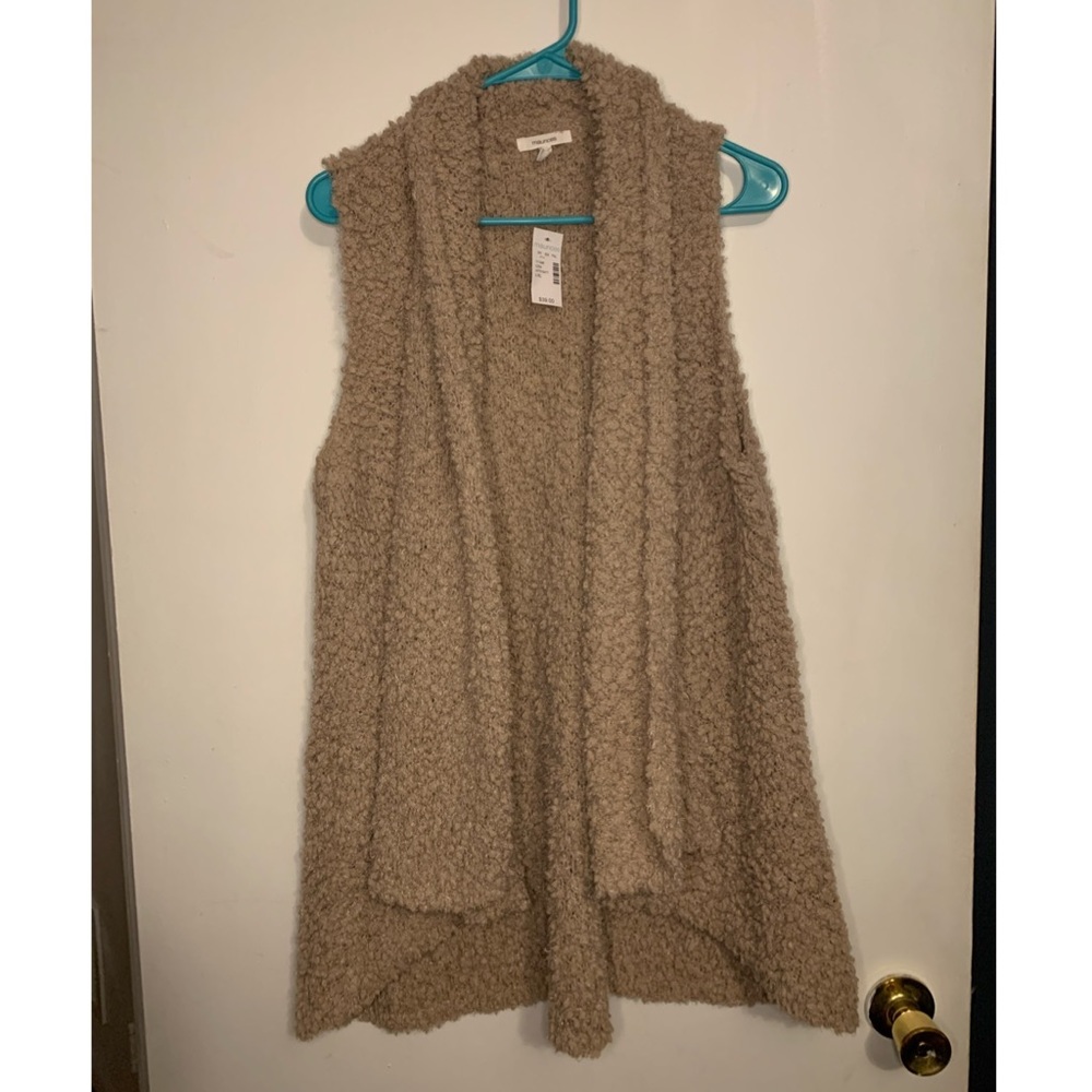 Fuzzy Fall vest